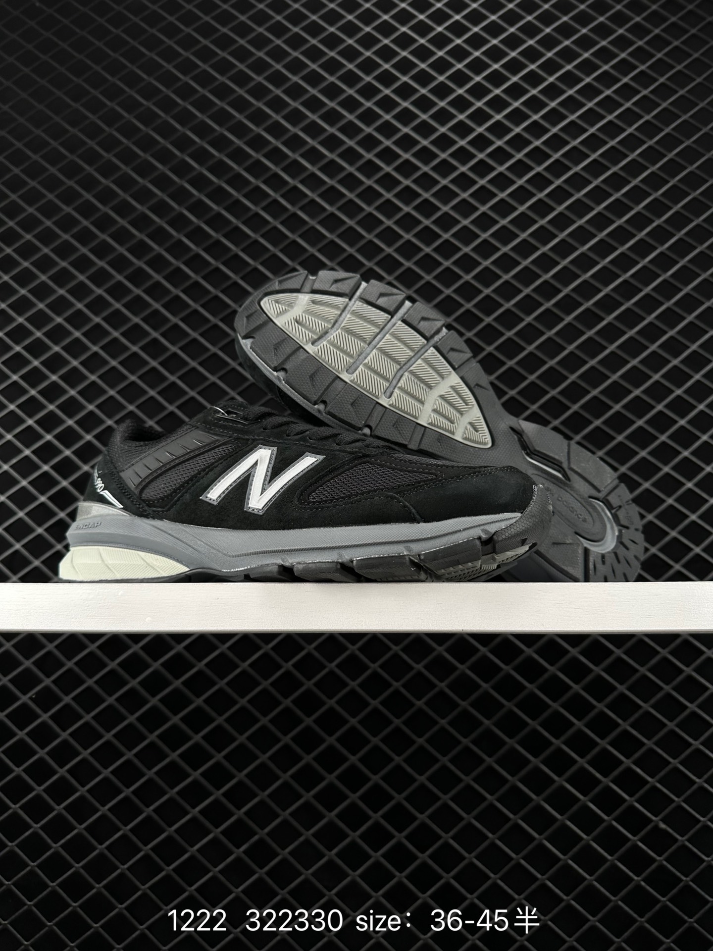 New Balance  NB990